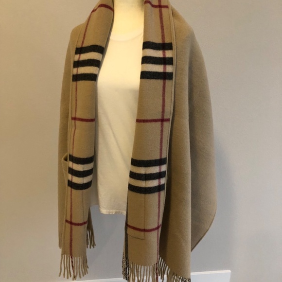 BURBERRY CAPE/ LARGE STOLE - Picture 5 of 16